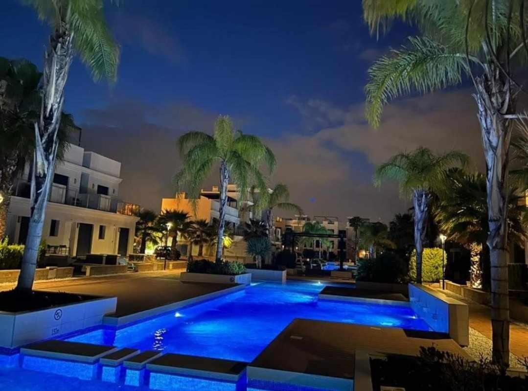 Zenia Beach オリウエラ エクステリア 写真